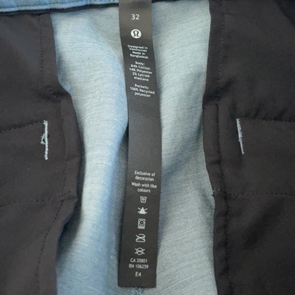 Lululemon Commission Classic-Fit Short 9"
Oxford - Picture 10 of 11